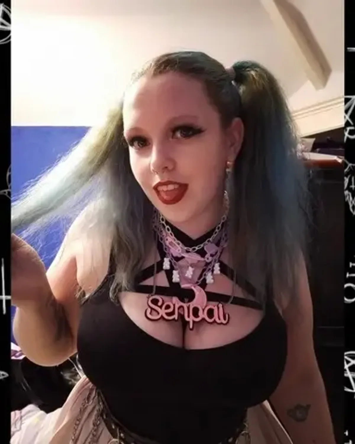 Roxxsaurus OnlyFans photo 1