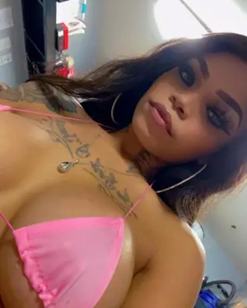 Slimm Domme 🦋