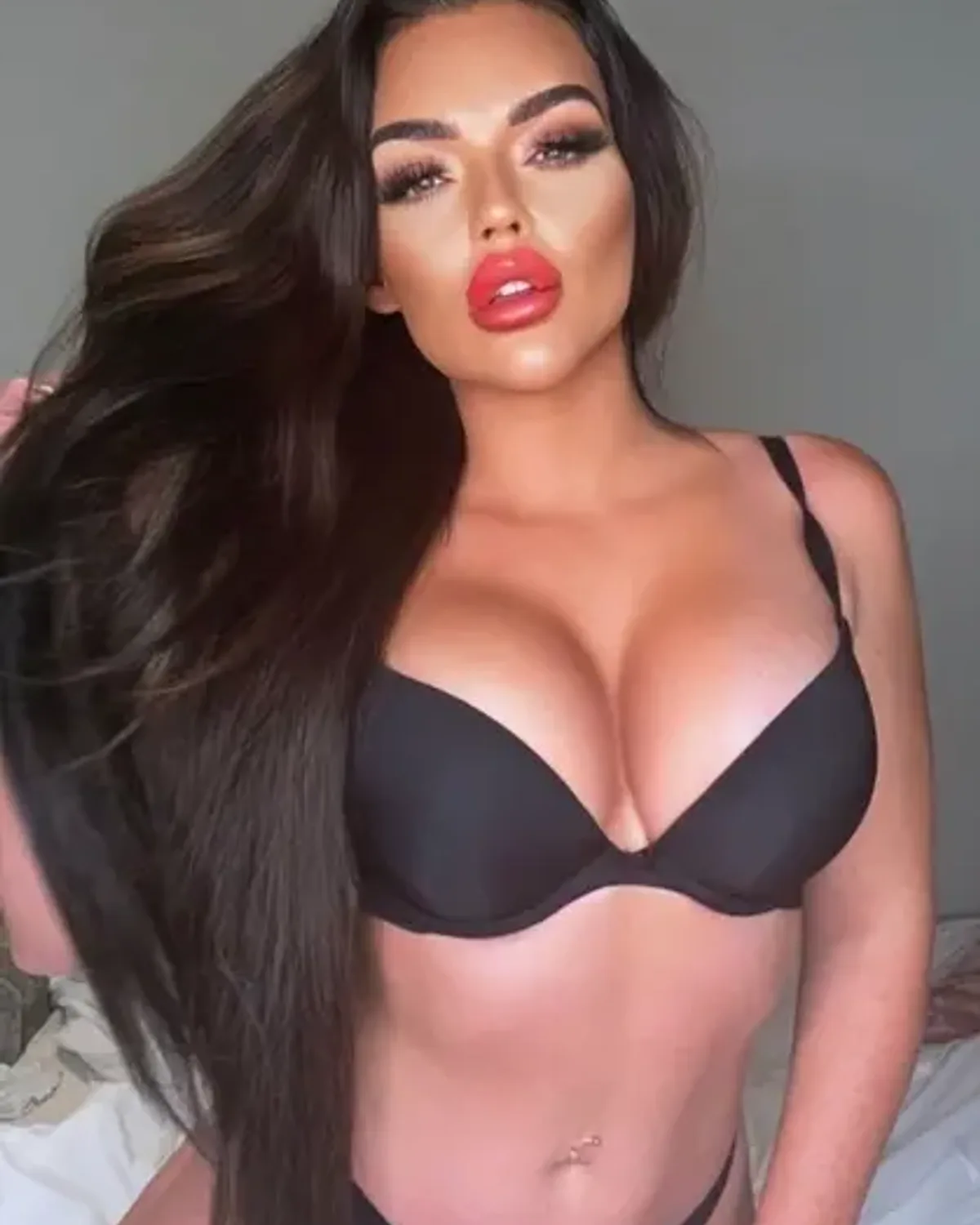 Demi Louise😋 OnlyFans photo 1
