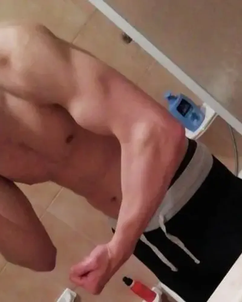 Buster_derriere