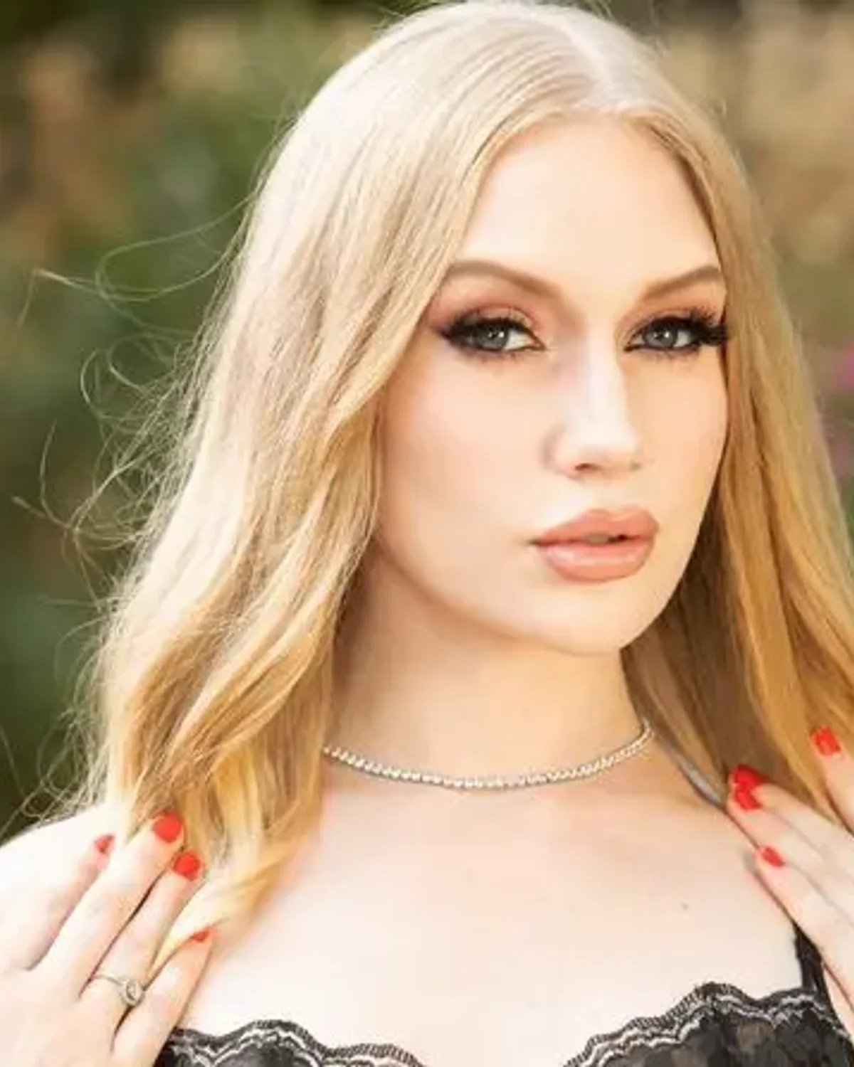 Emma Starletto OnlyFans photo 1