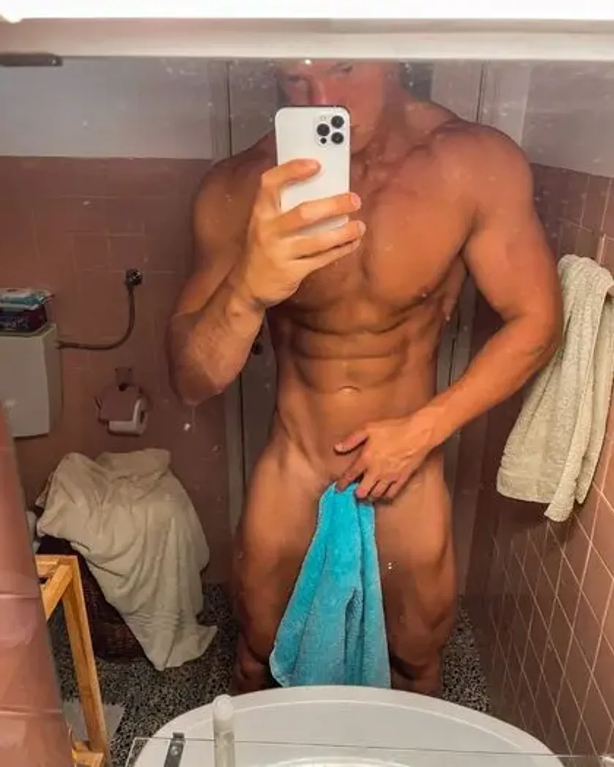The Irish Giant OnlyFans photo 1