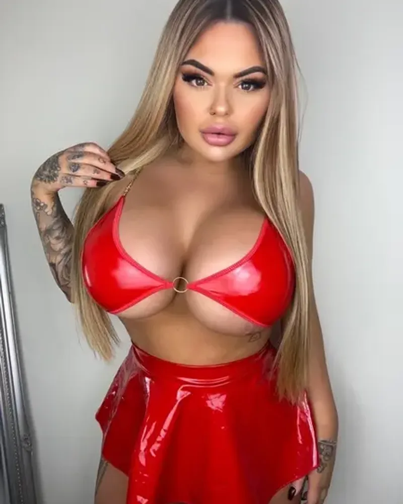 LEXIE ESSEX