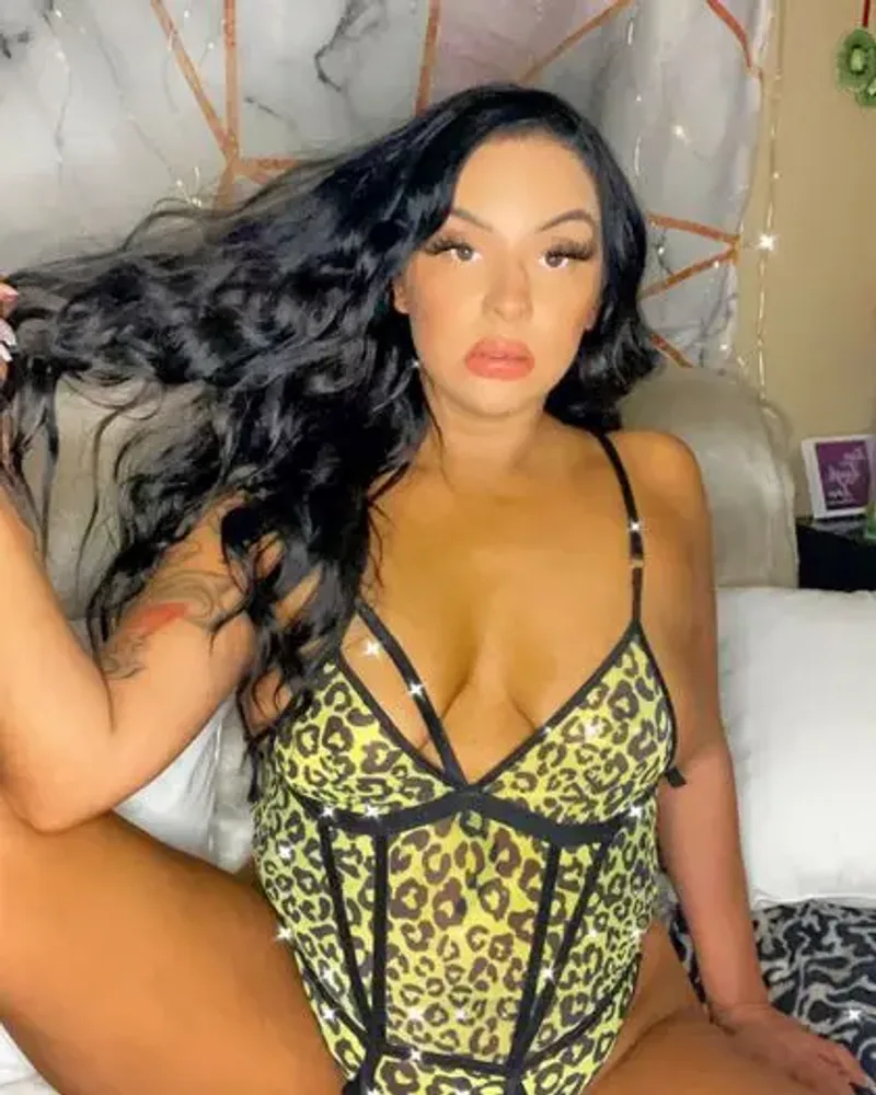 Cute_alana69