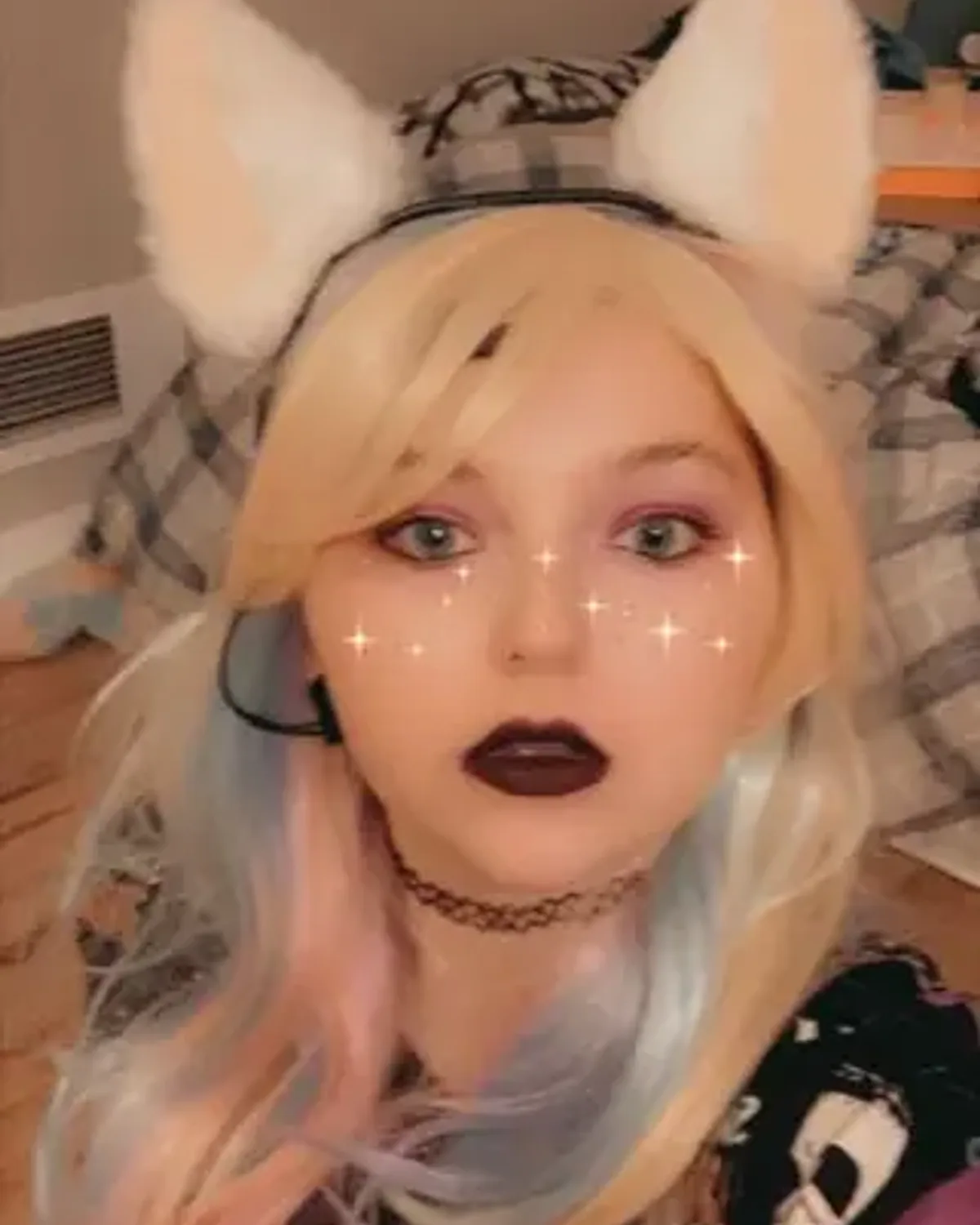 Cat Girl 💜 OnlyFans photo 1
