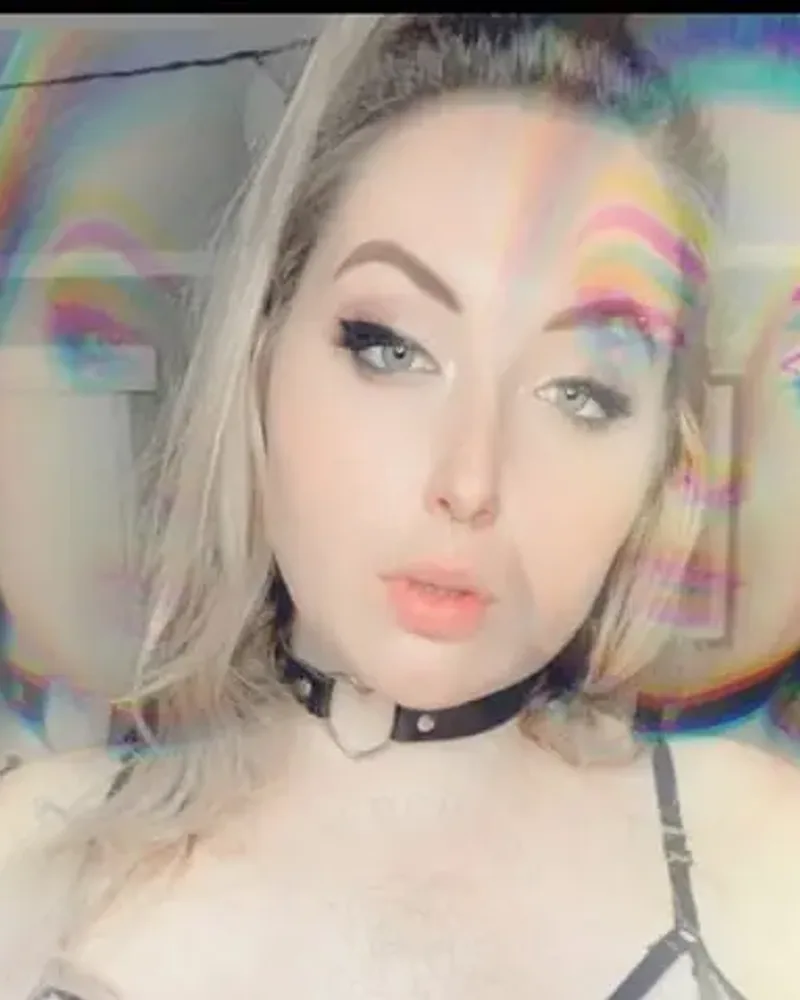 😈janessa James😈