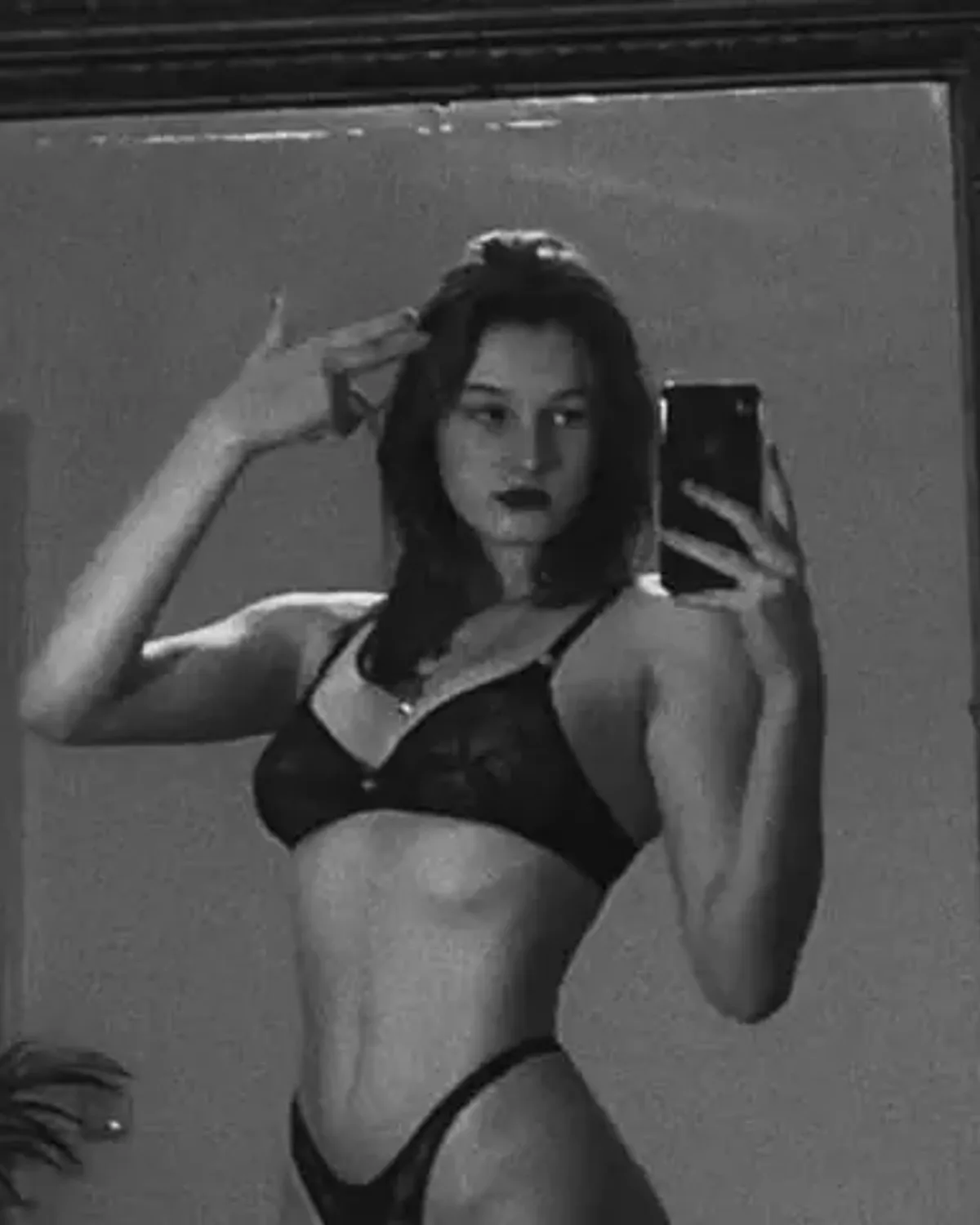 Carly🐻 OnlyFans photo 1