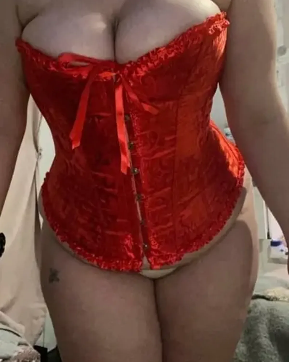 Hairy Mommmmy π OnlyFans photo 1