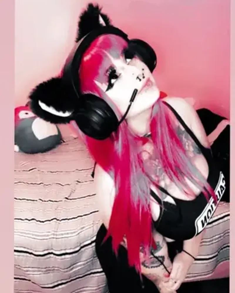 Emma May Byte