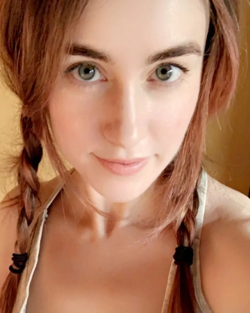 Clara Free