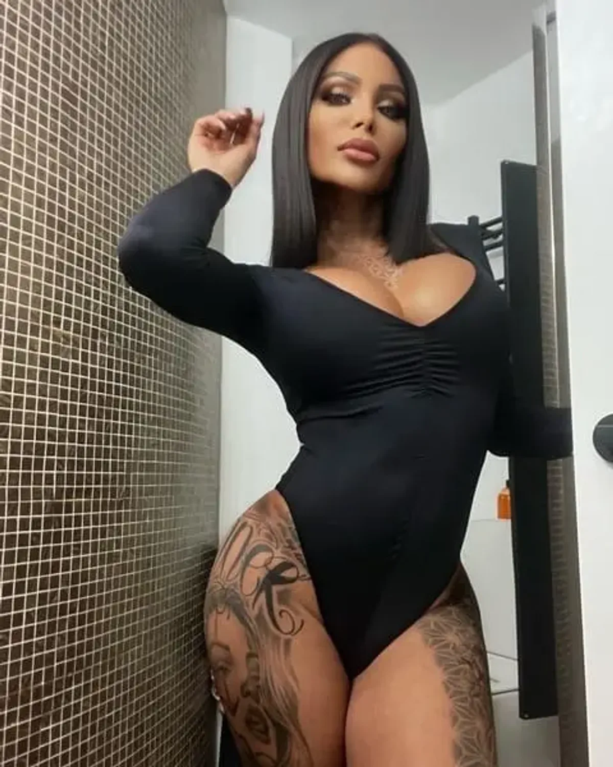 Vanessa J OnlyFans photo 1