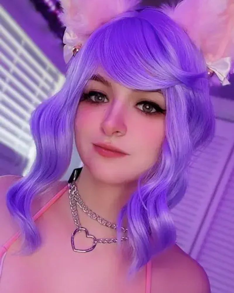 Cassie Fray (free)