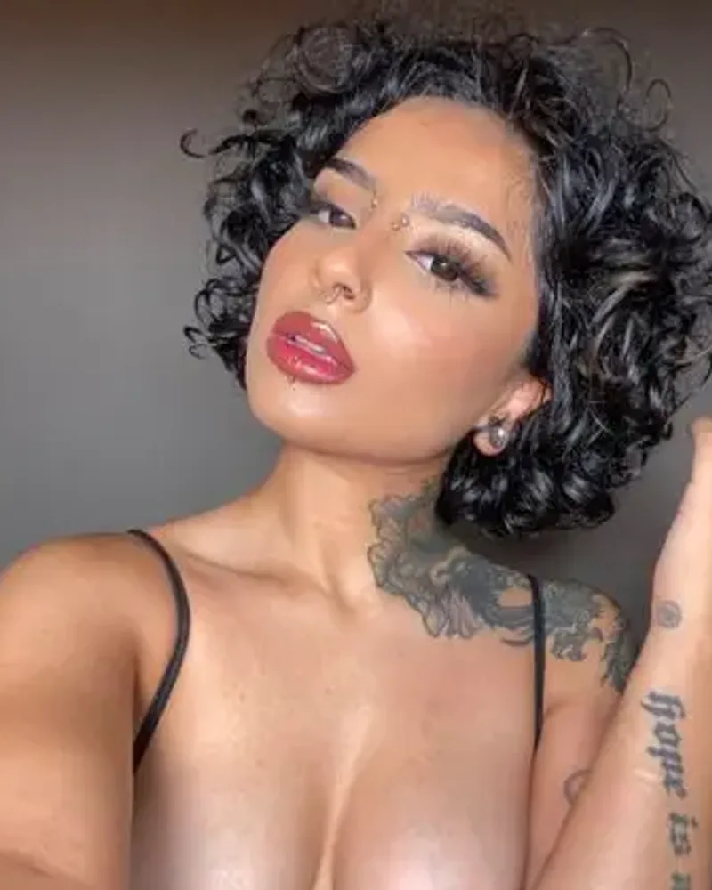 Lucie Elly