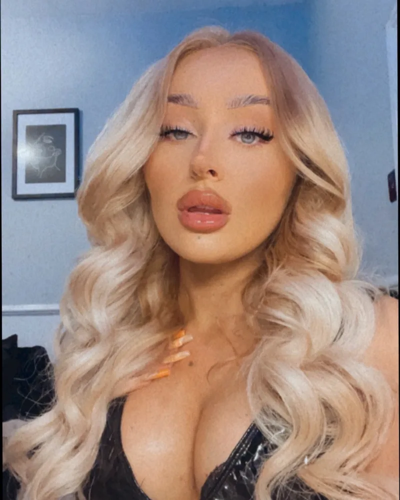 Aby Barbie