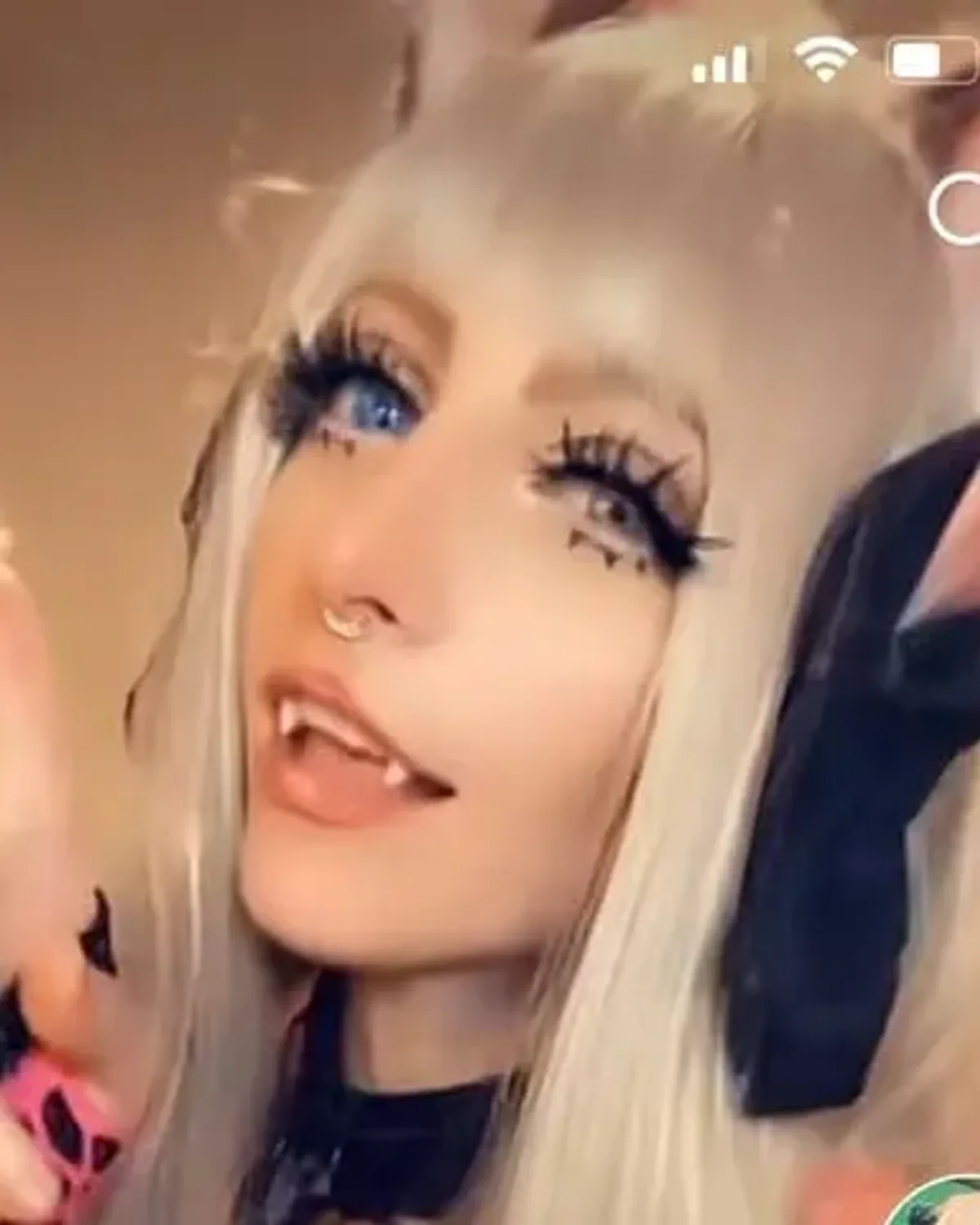 Arianna🏳️‍🌈🦇愛gaybatman OnlyFans photo 1