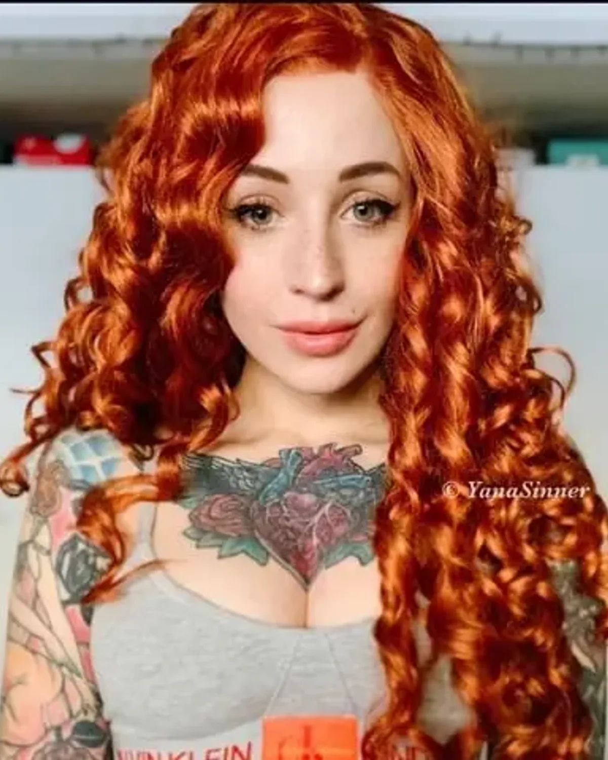 🎨yana Sinner🦊 Tattooed Nerdy Redhead OnlyFans photo 1