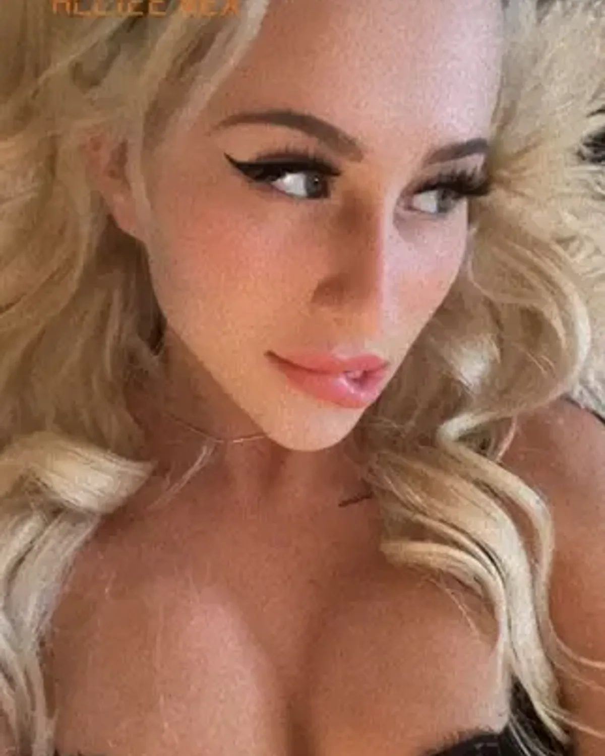 Alliee Rex OnlyFans photo 1
