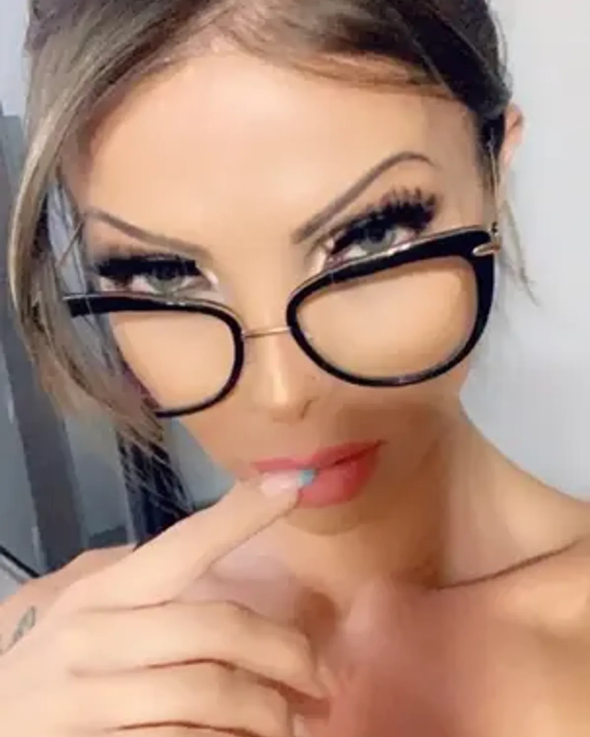 Carlanovaes OnlyFans photo 1