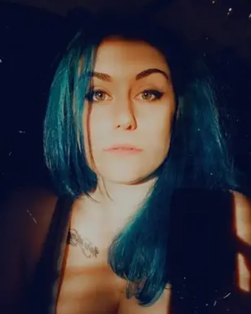 Alix Mercury