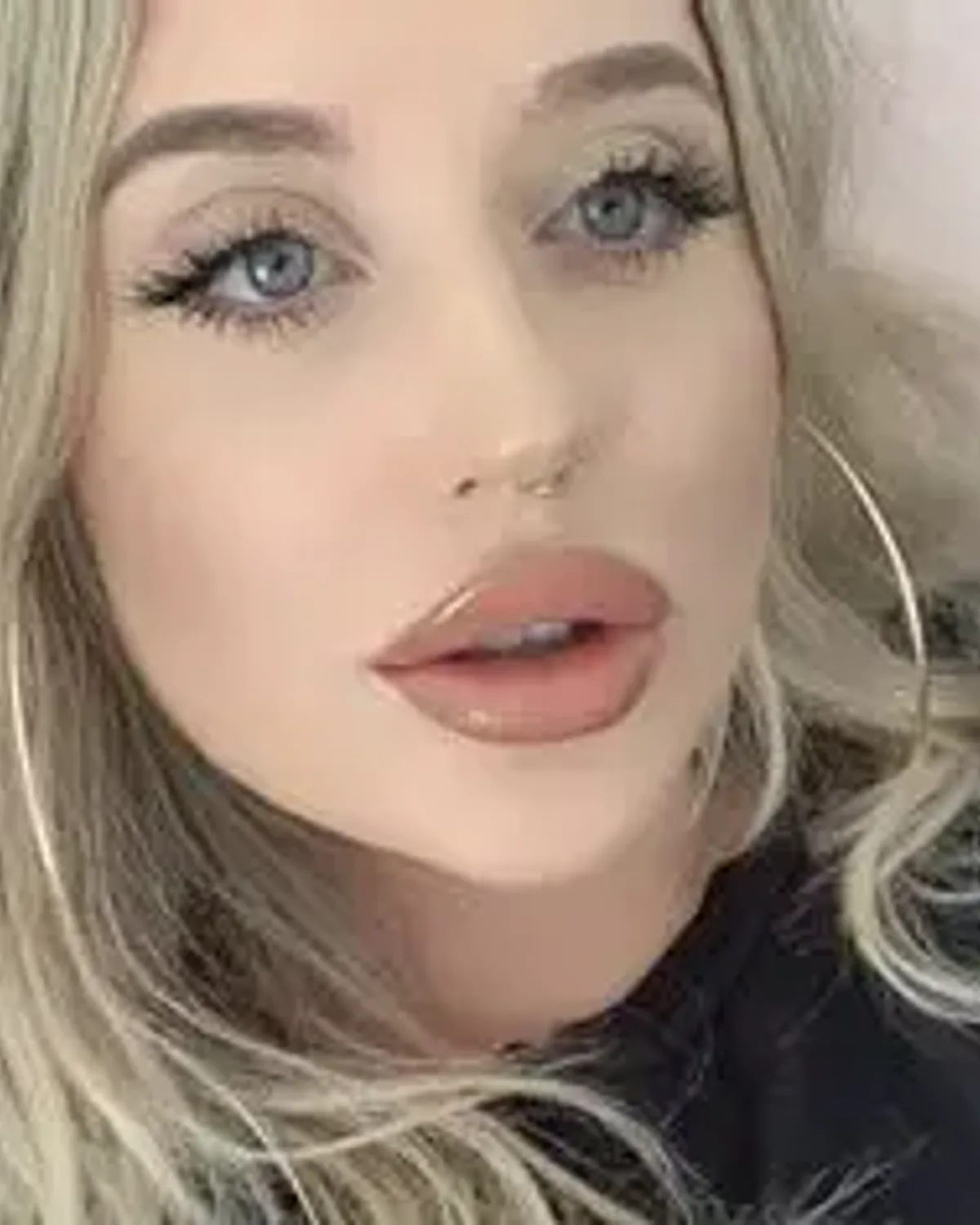 Softerroses OnlyFans photo 1