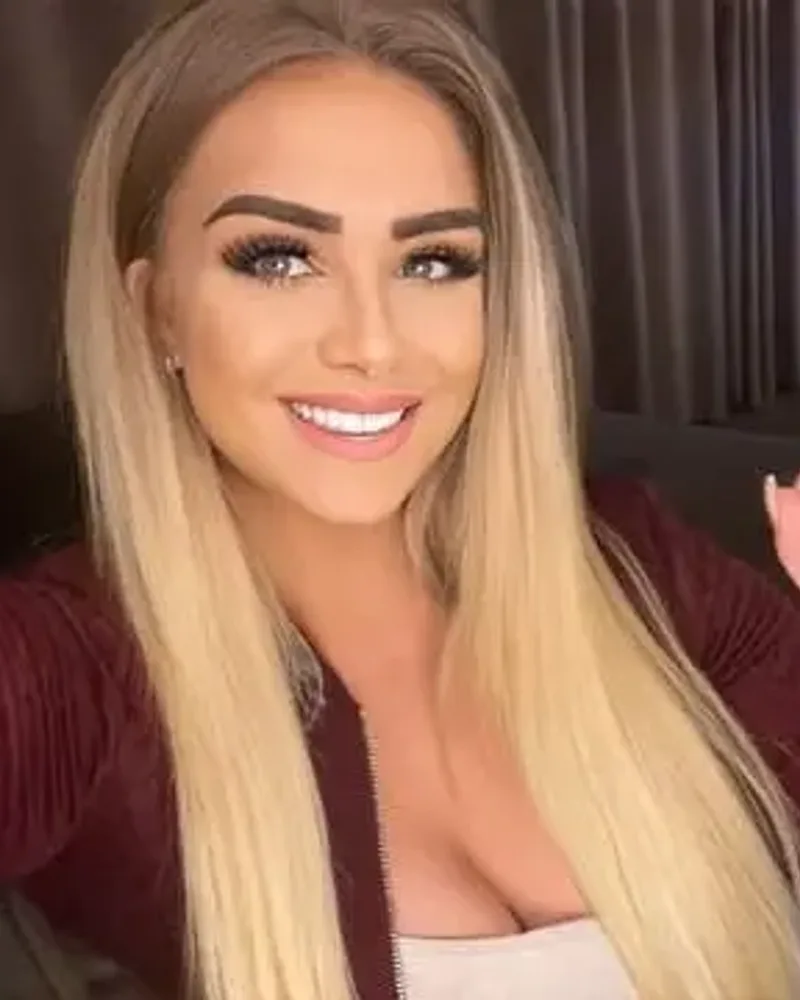 Kellymilana - Naughty Freaky Blonde Girl
