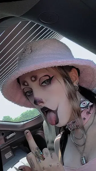 alexxxisvanim
