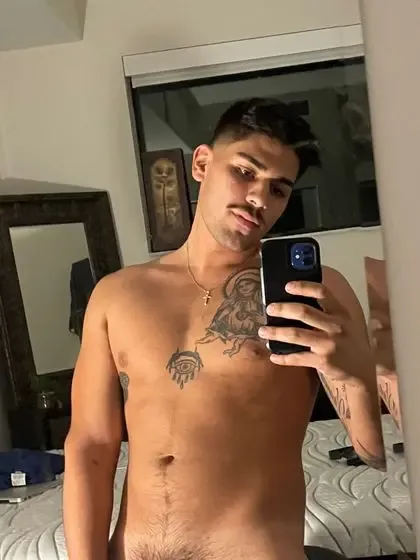 ambrose_suave