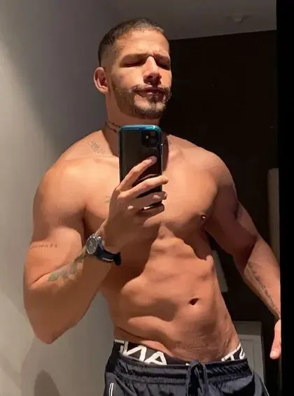 andreolowell21