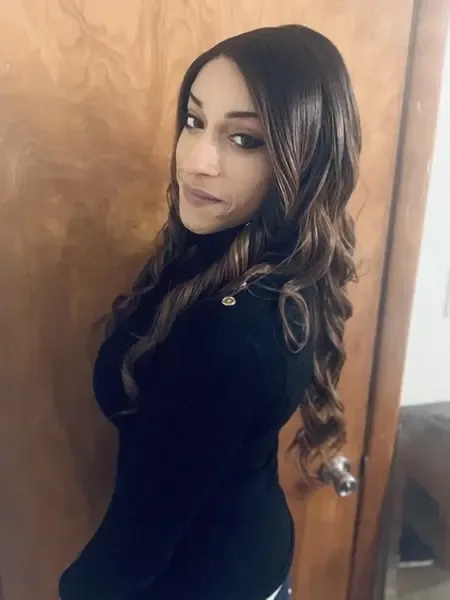angela.l.c