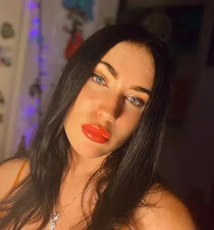 Angelina👼