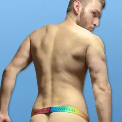 ashley_hawk