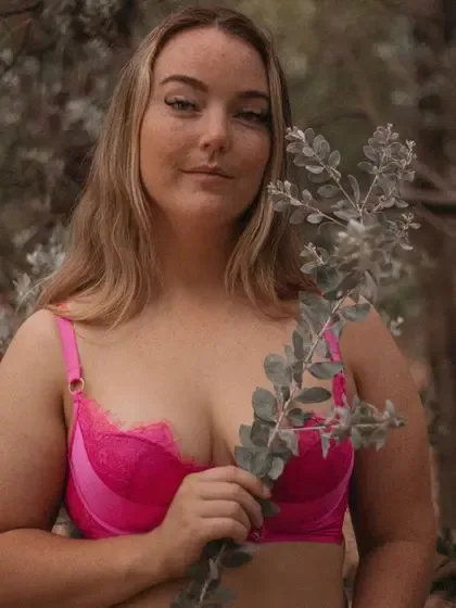 ava.hayes