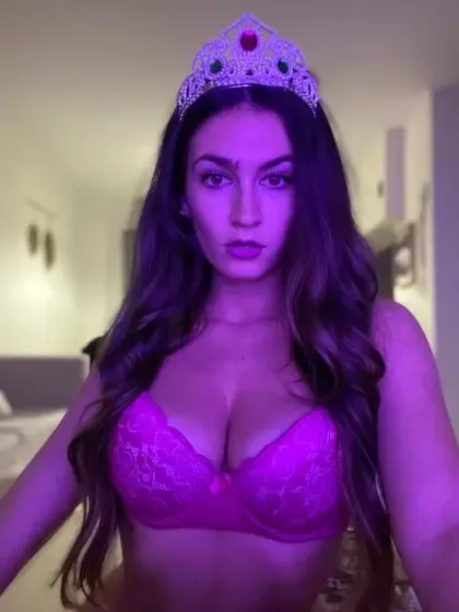 b_queen_b