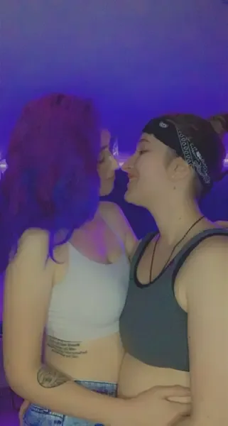 basiclesbians