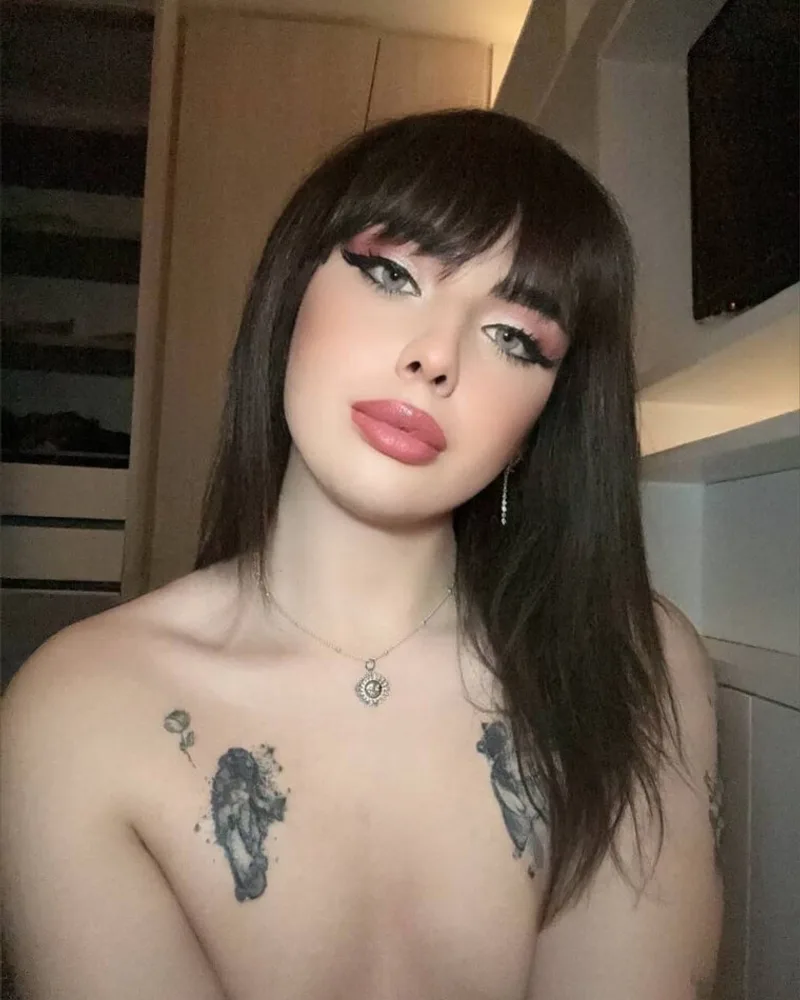 Mia Sky