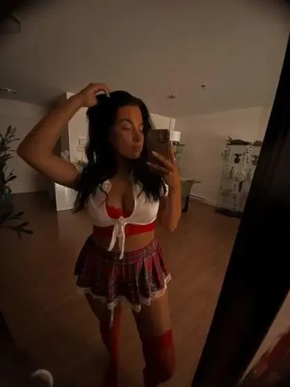 bestbrunettebabe