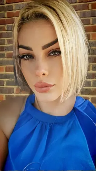 blondebigtits34
