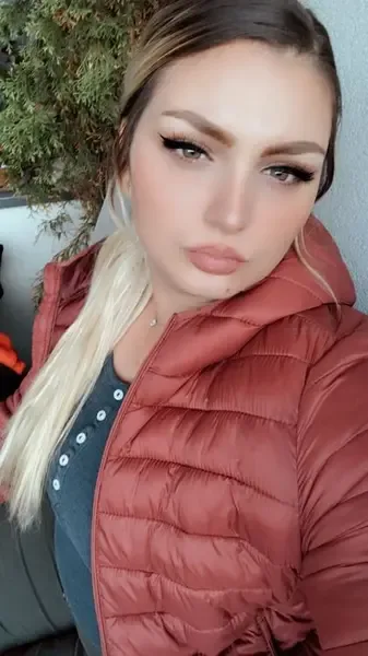 blondypeach