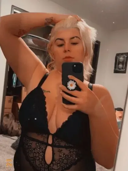 brattygoth21