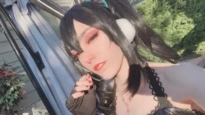 comely_cos