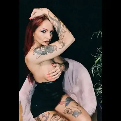 crazylittleredhead