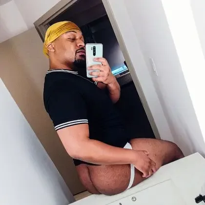 creolebussy