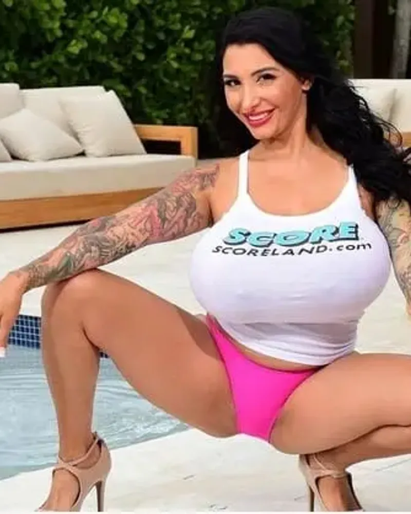 Ricki Raxxx
