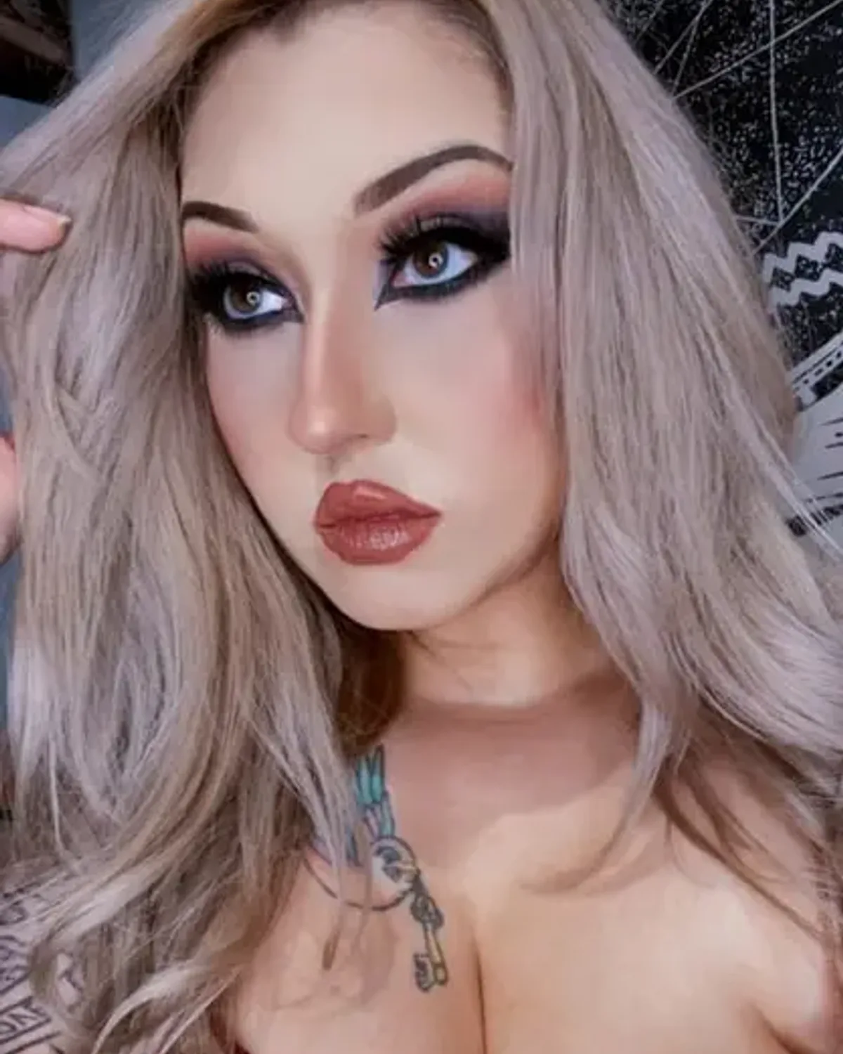 Porcelaindoll_rora OnlyFans photo 1