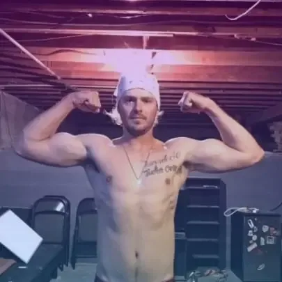 dad_bod_tom