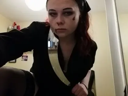 doeshelooklikeabitch420