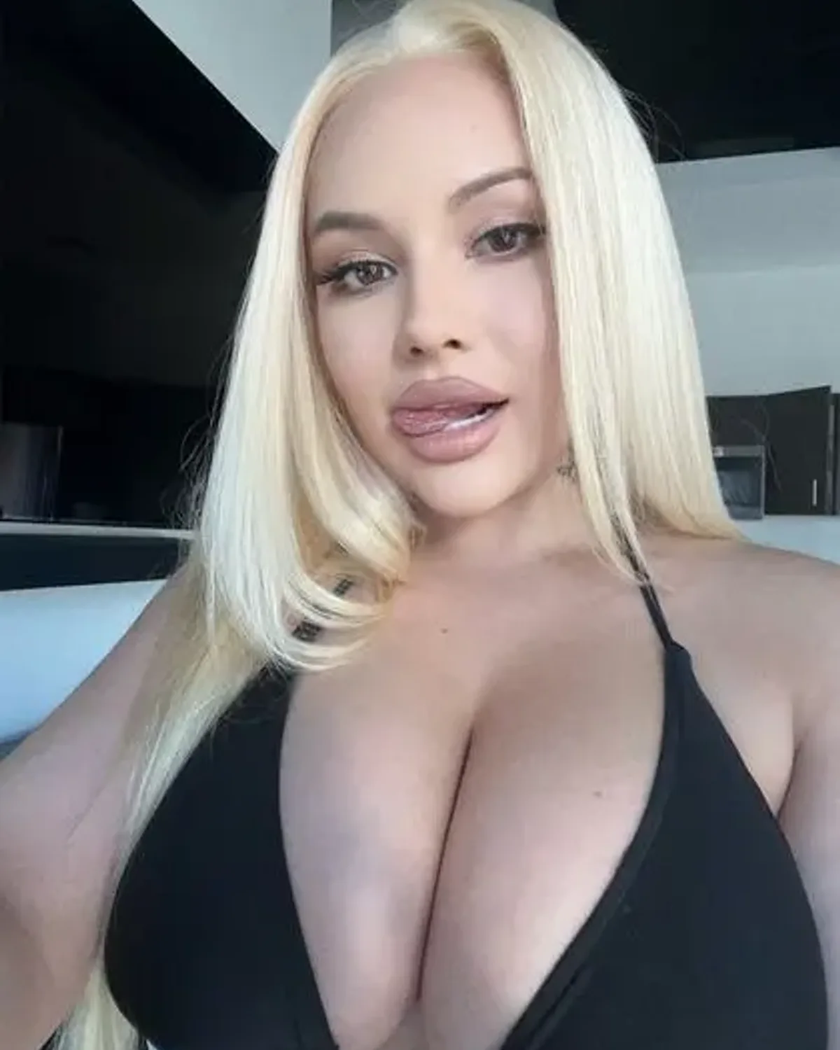 Kylie OnlyFans photo 1