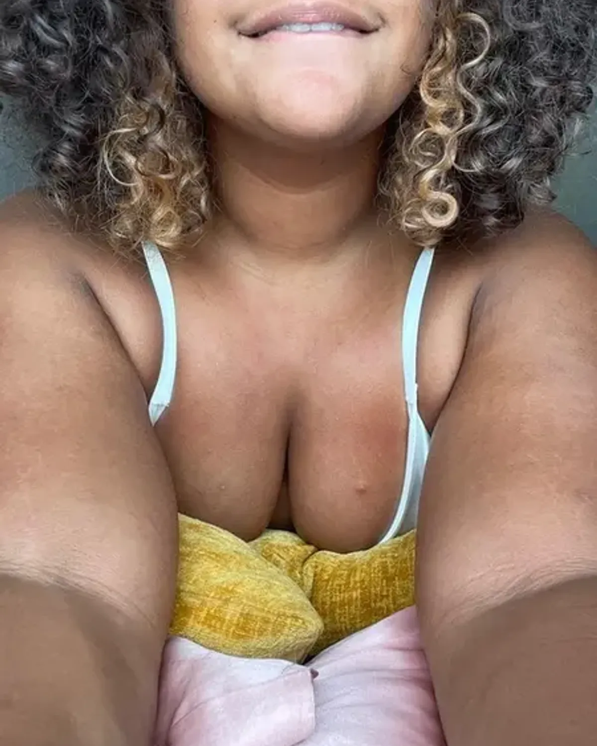 Atomichoneybee OnlyFans photo 1