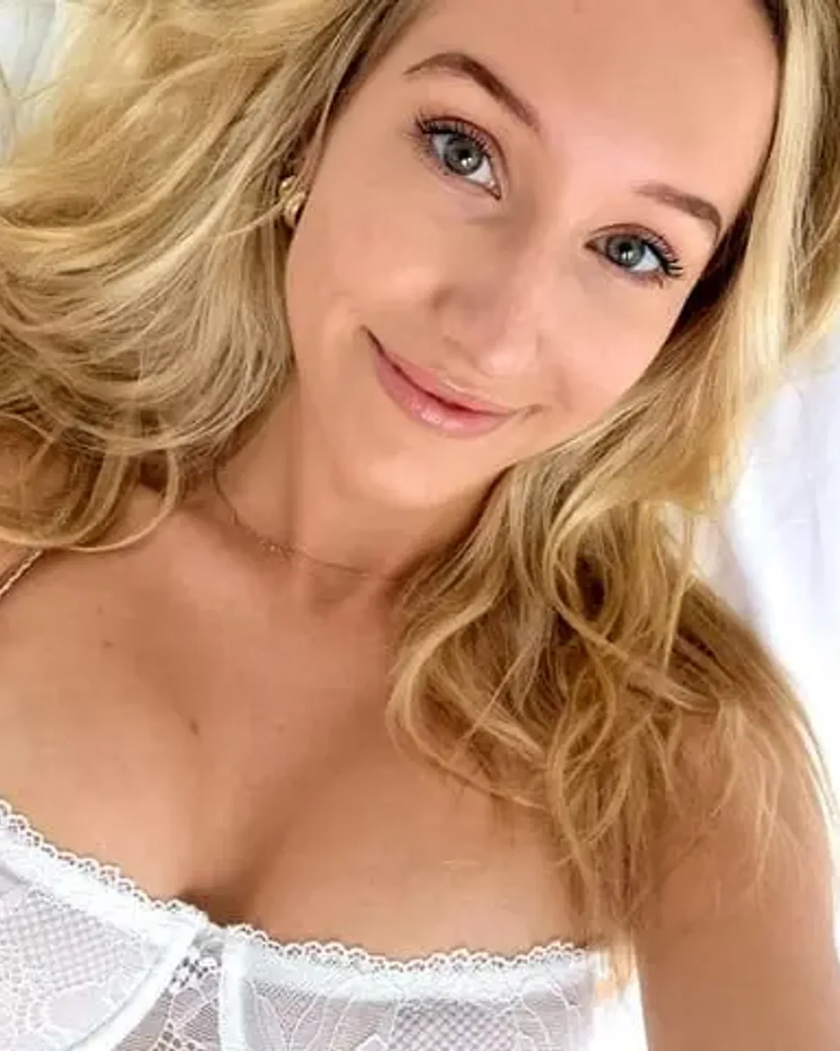 Hayley Summers π OnlyFans photo 1