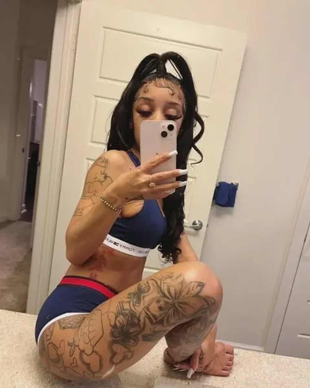 Baaadassheaven OnlyFans photo 1